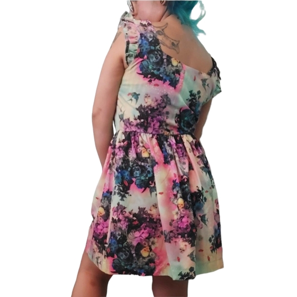 Iron Fist floral dress - Picture 2 of 5